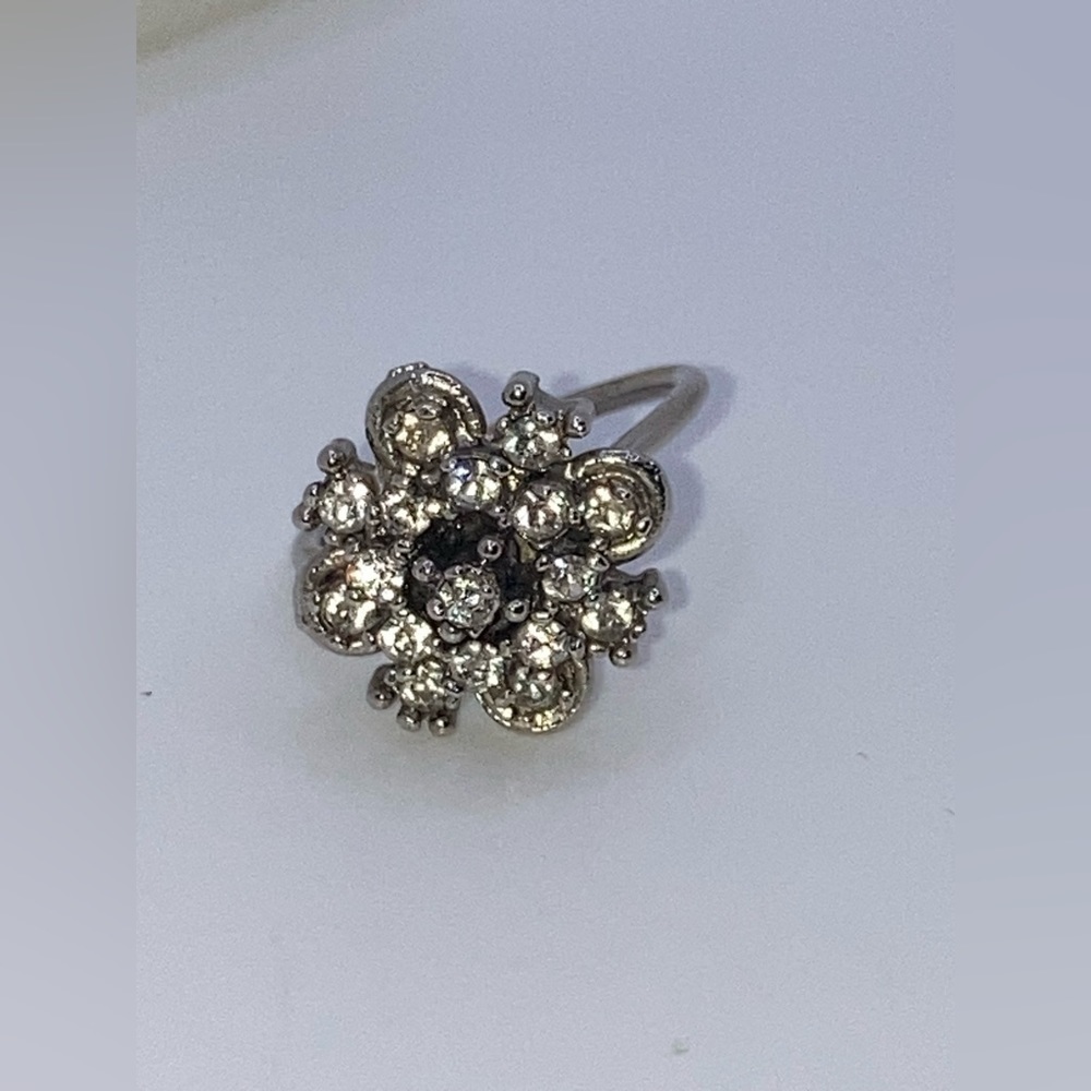 Vtg Silver Tone Rhinestone Floral Flower Cocktail Ring Sz 6.5 - Picture 8 of 14